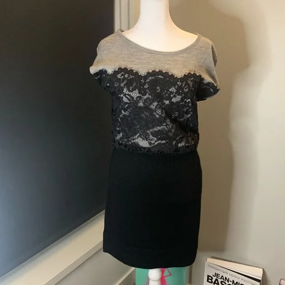 Sold Ann Taylor Loft Dress, size S - Picture 3 of 7